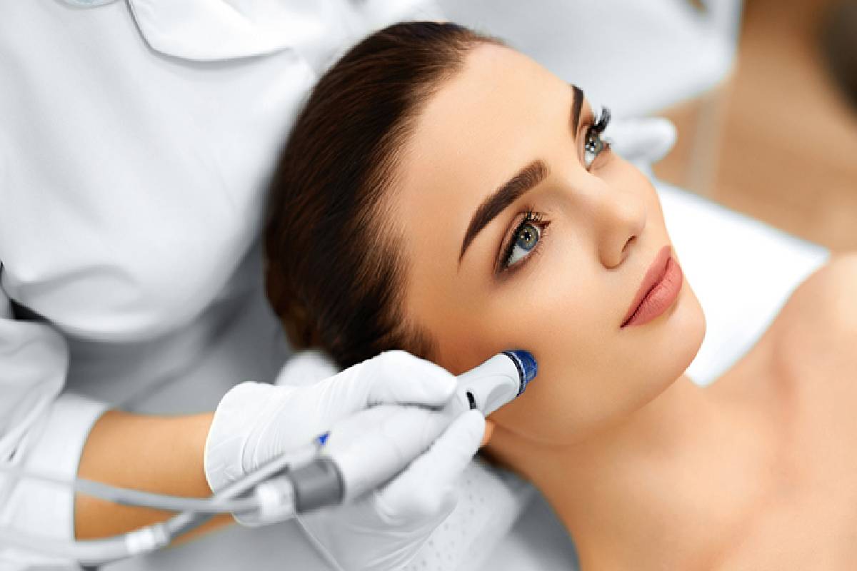 What Is HydraFacial And How Much Is It Health2wellness